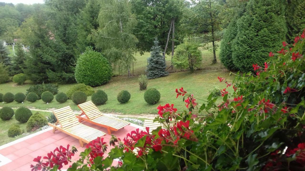 Holiday Home Nina Petrinja Exterior photo